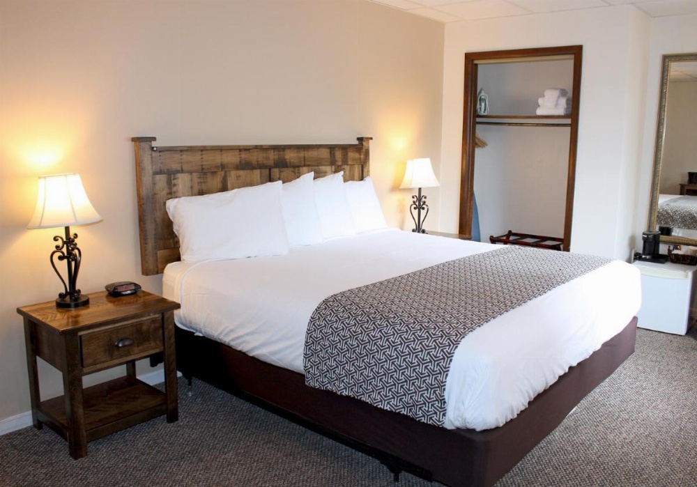 Room image 5